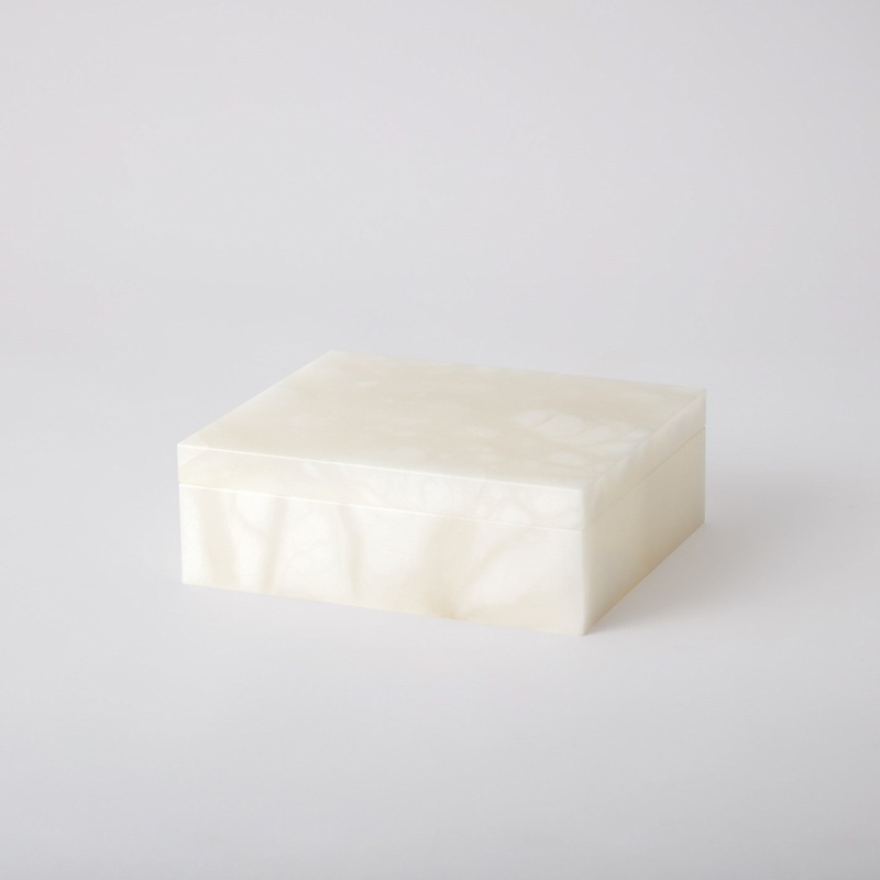 Alabaster Amenities Boxes